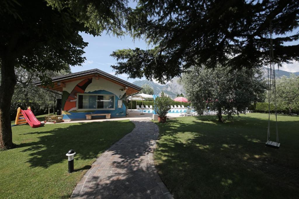 Hotel Villa Verde Torbole Sul Garda Exterior foto