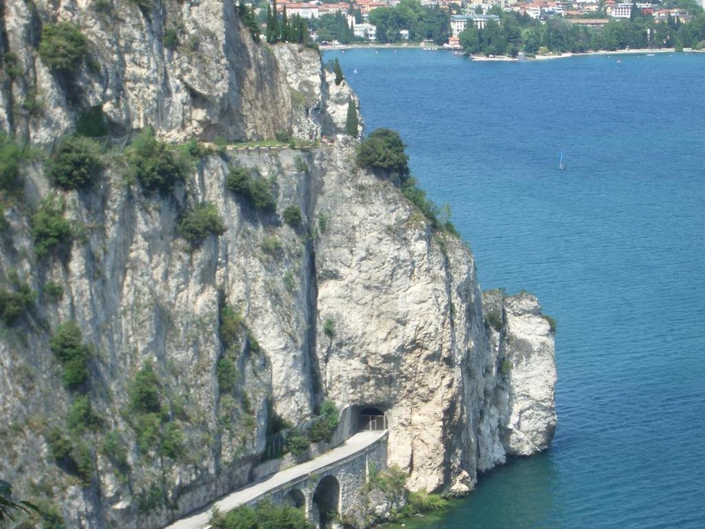 Hotel Villa Verde Torbole Sul Garda Exterior foto